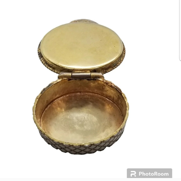 VINTAGE ORNATE FLORAL MICRO MOSAIC DESIGN GOLDTONE TRINKET BOX - Picture 6 of 6